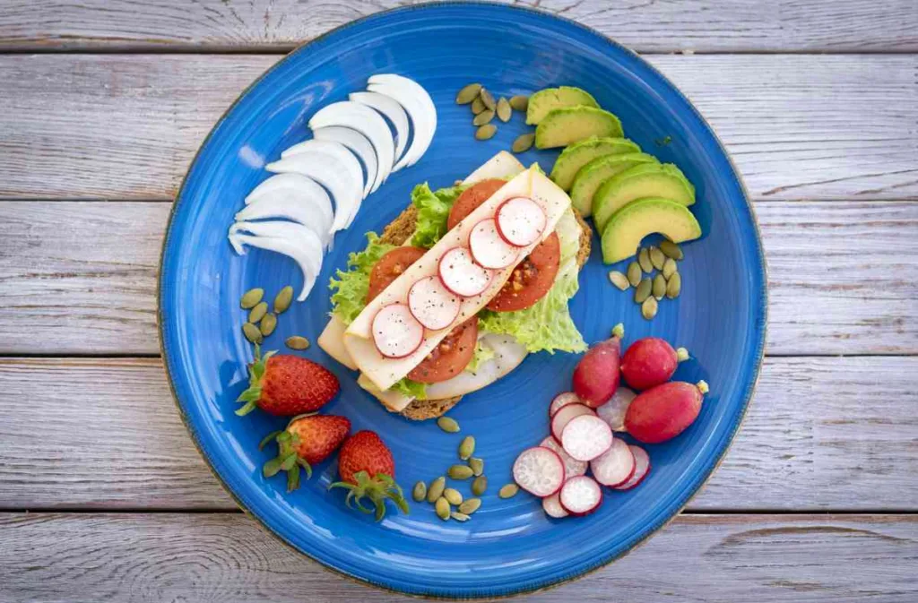 Odkryj smak zdrowia z cateringiem dietetycznym. poznaj nowe oblicze zdrowego odżywiania na co dzień